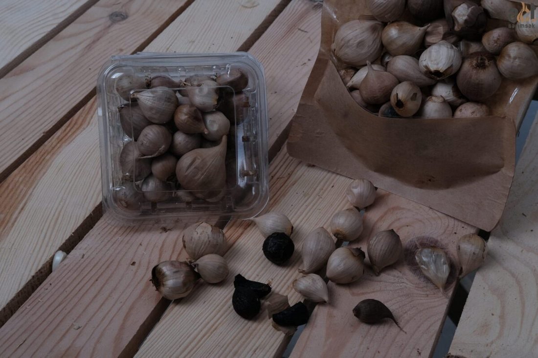 Siyah sarımsak